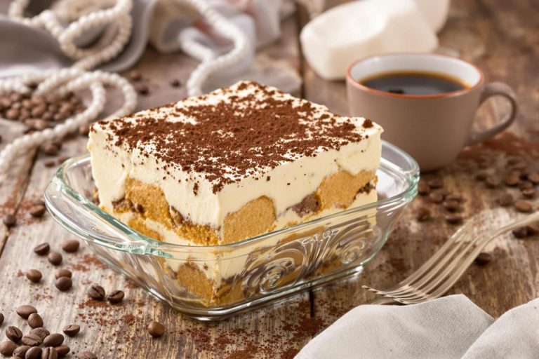 Pour préparer un tiramisu sans temps de repos, il suffit de retirer cet ingrédient de la recette (le goût ne change pas)