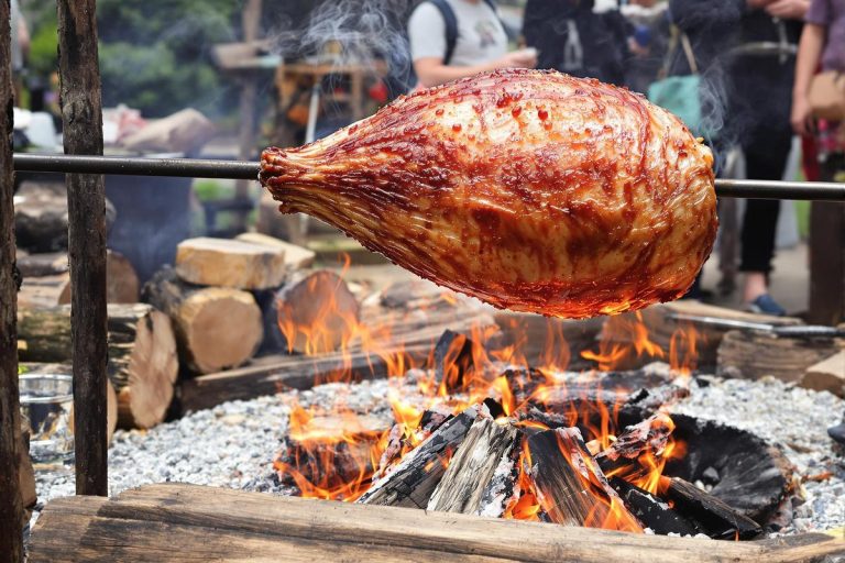 Recette jambon à la broche au feu de bois.jpg
