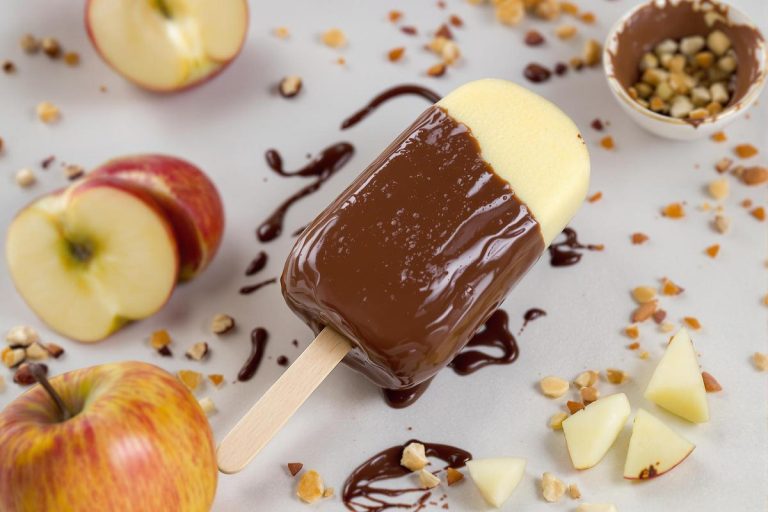 Une glace façon Magnum maison avec seulement 2 ingrédients ? C'est comme si c'était fait avec cette recette !.jpg